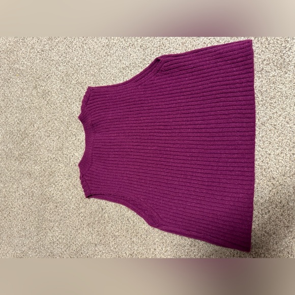 Hooded Cardigan And Knitted Sweater Vest Set - Picture 5 of 9